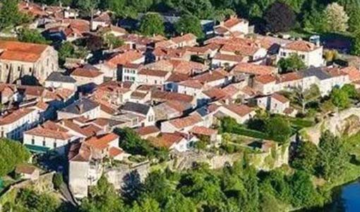 营口回乡建别墅为什么一定要选专业乡墅公司